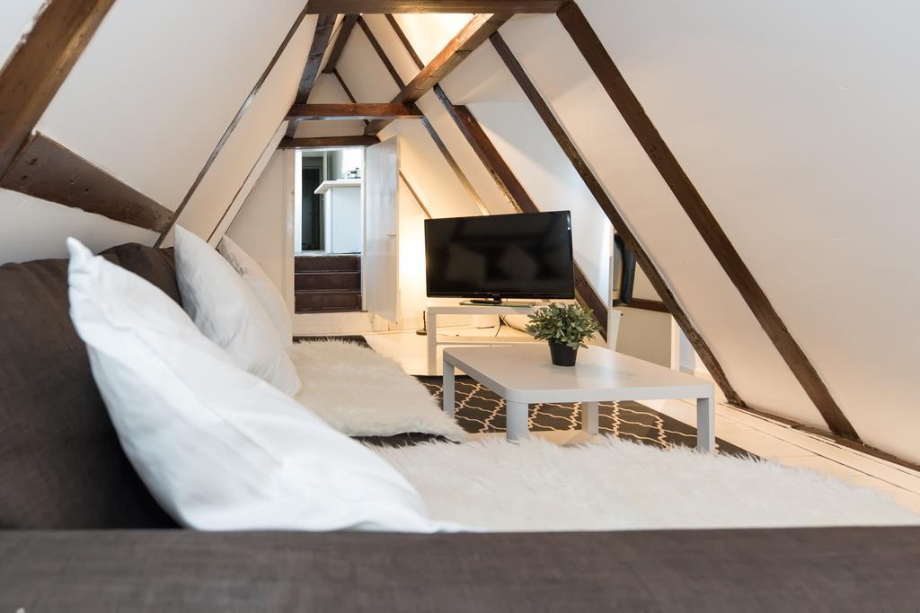 Lil' Dutch Studio Apartment Амстердам Екстериор снимка